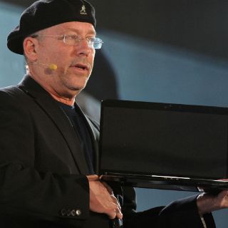 Intel anuncia un portátil ultra ligero con controles de última generación