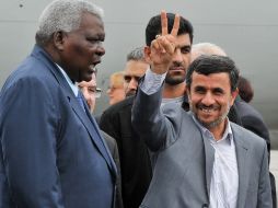 El presidente de Irán, Mahmud Ahmadineyad, llegó a Cuba, la tercera escala de su gira por América Latina. AFP  /