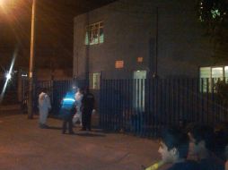 Los cuerpos de los fallecidos fueron trasladados a las intalaciones del Servicio Médico Forense.  /