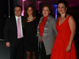 Felipe Gomez Garcia, Mónica Monroy, Alicia Negrete y Mercedes Wiley.  /