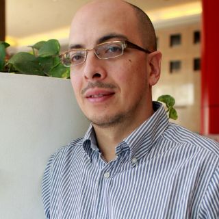 Comparte Jorge Volpi su pasión por la ciencia y la literatura