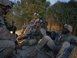 El video muestra a cuatro marines orinando sobre tres cadáveres. ARCHIVO  /