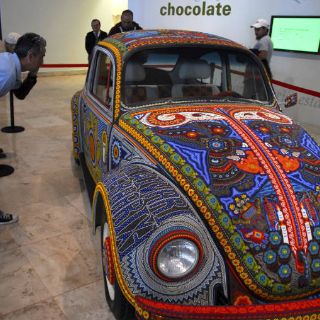 Llega el 'Vochol' al Museo de Historia Mexicana