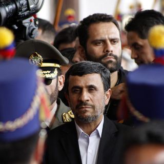 Ahmadineyad llega a Ecuador