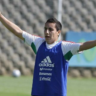 Efraín Juárez es baja en Zaragoza