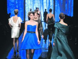 En la pasada edición de Intermoda, la mexicana Clara González mostró sus diseños.  /