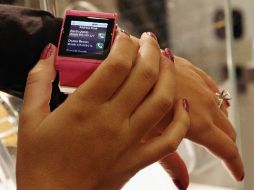 Sony y la joven empresa italiana i’m Watch mostraron a los asistentes el SmartWatch. AFP  /