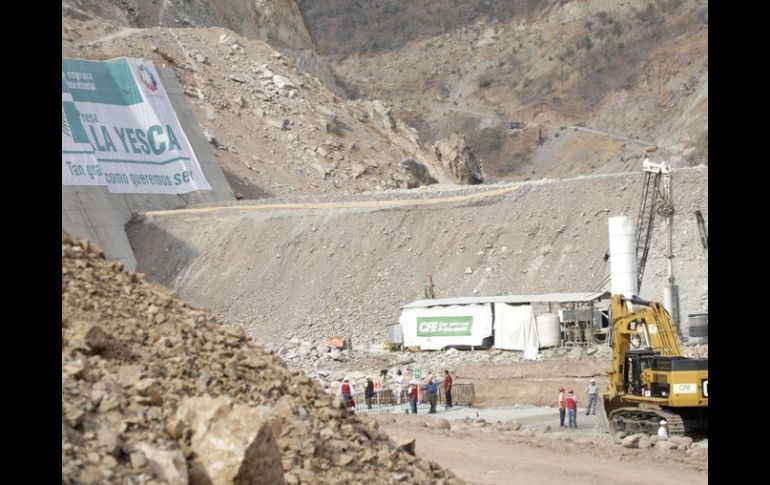 El proyecto hidroeléctrico La Yesca, sobre el Río Santiago, a 90 kilómetros de la ciudad de Guadalajara.  /