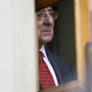 EU planea reducir presencia militar en Europa