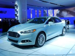El Ford Fusion 2013 fue declarado por la mayoría de los medios como el lanzamiento más importante del salón.  /