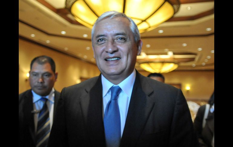 'Es una fiesta y un día histórico para la democracia de Guatemala', dijo el presidente electo Pérez Molina. AFP  /