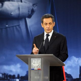 Sarkozy señala reformas como indispensables para enfrentar crisis