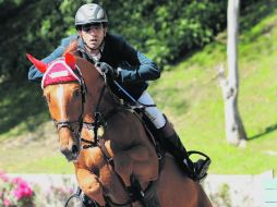 Juan Manuel Luzardo triunfó a lomos de “Jimador” en la prueba estelar de la fecha 2.  /