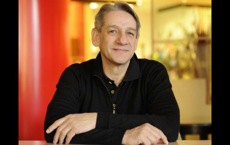 Ruy Sánchez extendió la invitación a que los lectores conozcan esta reciente publicación.  /