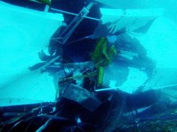 La brecha en el casco del Costa Concordia es evidencia de lo que sucedió y testimonio de miles de dramas. REUTERS  /