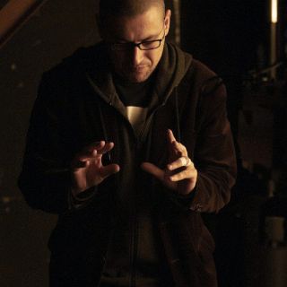 Rodrigo Cortés recupera al mejor De Niro en el thriller 'Luces rojas'