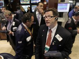 El selectivo S&P 500 ganó el 0.36 % (4.58 puntos) para colocarse en mil 293.67 enteros.  /
