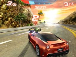 Asphalt 6: Adrenaline incluye una modalidad para competir en carreras online con otros competidores. ESPECIAL  /