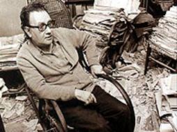 Esta decisión se tomó luego del reciente fallecimiento de Pepa Llopis, viuda del bardo, que presidía la Fundación Joan Brossa. ESPECIAL  /