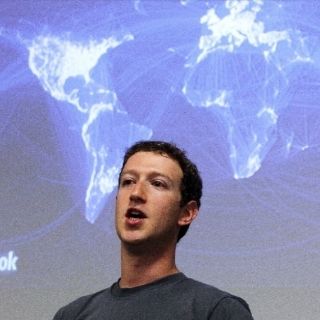 Internet, la herramienta más poderosa para un mundo más abierto: Zuckerberg