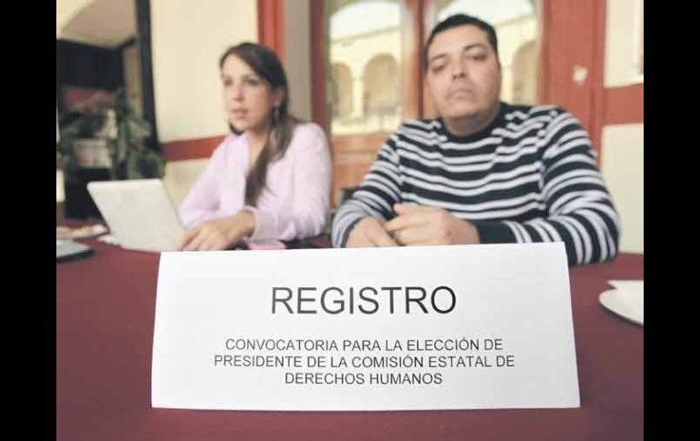 La recepción de registro para aspirantes a presidir la CEDHJ recibió apenas a cinco personas en el Congreso local.  /