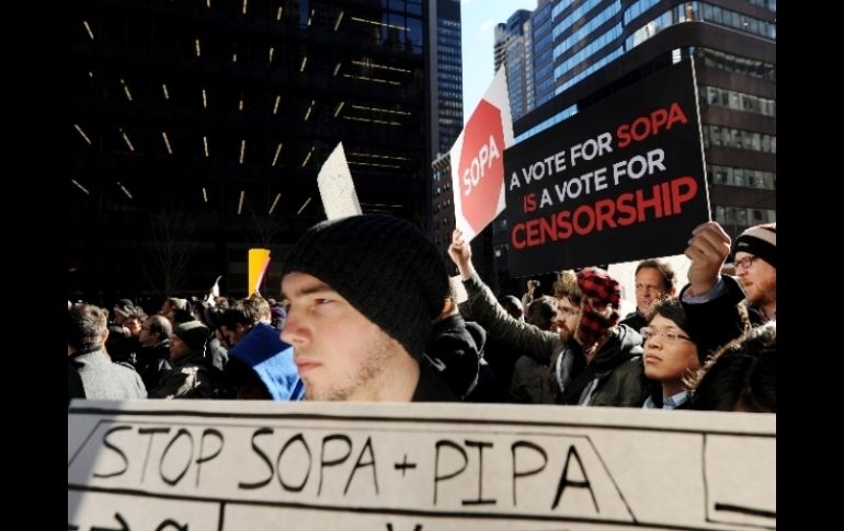 La discusión del proyecto antipiratería ocasiona protestas en calles y en Internet. AFP  /