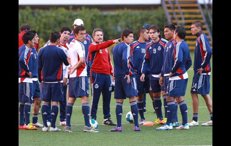 Los jugadores de Chivas saben que el margen de error ante Xolos es nulo.  /