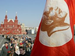 Aunque hay diferentes versiones sobre su fecha de nacimiento, un día como hoy de 1924 nació Vladimir Ilich Ulianov, Lenin. ARCHIVO  /