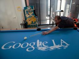 No sólo mantiene 'entusiasmo' entre empleados, sino además ofrece facilidades extralaborales. REUTERS  /