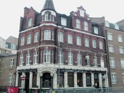 Los hostales son una económica opción para disfrutar de la justa deportiva sin gastar demasiado. ESPECIAL  /