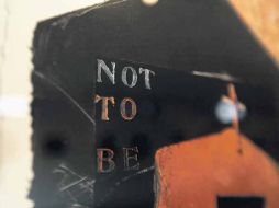 Aspecto de una obra que forma parte de la muestra ''El arte es un puente sin fronteras'', en la galería Ajolote, de Chapalita.  /