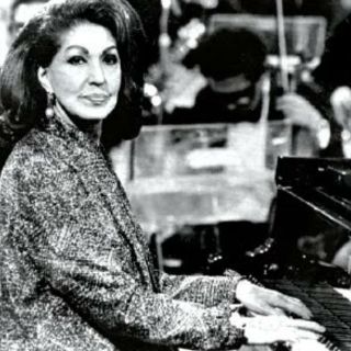 Consuelo Velázquez a siete años de su muerte