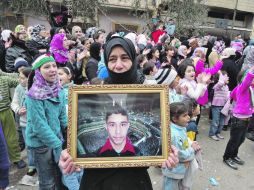 Los opositores sirios, pese a las constantes protestas, no han podido quitarle el poder a Bachar Al Asad. REUTERS  /
