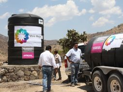 Un operativo humanitario de emergencia, llevando agua a las casi dos mil comunidades afectadas. NOTIMEX  /