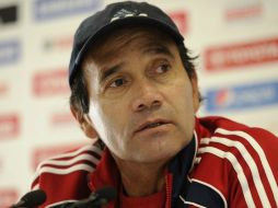 'Consideré que no era prudente seguir afectando a una gran institución', declara Fernando Quirarte, ex técnico de Chivas.  /