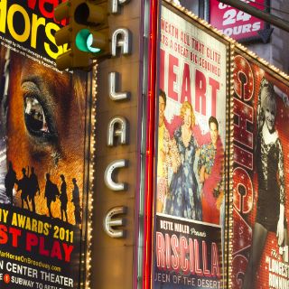 Expertos auguran otros veinte años de luces y éxitos para Broadway