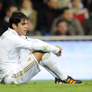 El PSG se queda sin Tévez  y Kaká