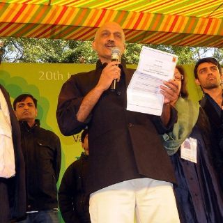 Cancelan intervención de Rushdie en Festival de Literatura de Jaipur