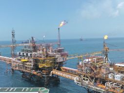 Pemex no podrá poseer más de 10% de las acciones de Repsol. EL UNIVERSAL  /