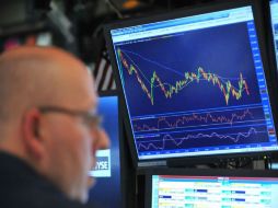 Wall Street se deshizo hoy de sus ganancias tras conocer un dato peor de lo previsto sobre el mercado inmobiliario estadounidense. AFP  /