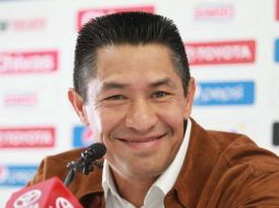 El nuevo técnico de Chivas, Ignacio Ambriz, dijo estar feliz porque su llegada es como haberse sacado un premio.  /