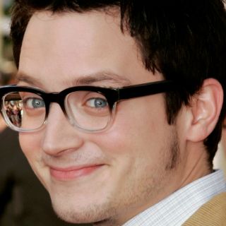 Llega Elijah Wood a 31 años en medio del rodaje de una película