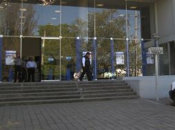 Un hombre armado entró a una sucursal ubicada en frente de la Nueva Central de Autobuses.  /