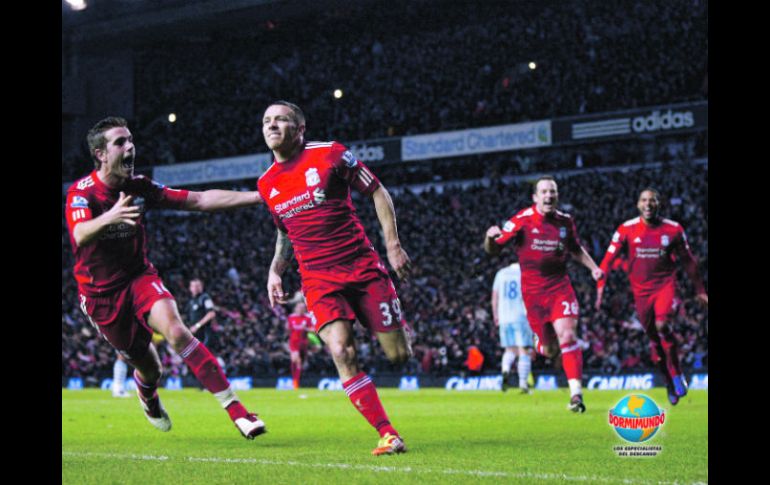 Los Reds del Liverpool vienen de eliminar, el miércoles pasado, al otro Manchester, el City, en las semifinales de la Carling Cup. AP  /