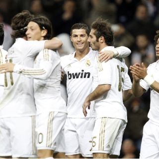 Real Madrid saca triunfo sobre Zaragoza