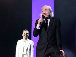 En noviembre de 2005, Valdés tuvo el primer encuentro con su hijo Cristian Castro.  /