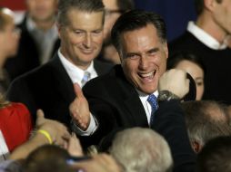 En los resultados publicados el viernes, Romney obtuvo una ventaja de sólo dos puntos porcentuales. AP  /