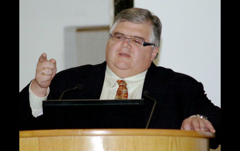 Agustín Carstens, dirigente de Banxico, confirmó una tasa de crecimiento económico de 3.5 por ciento para el país en el presente año.  /