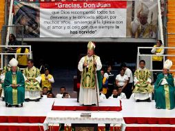 El arzobispo de Guadalajara, Juan Sandoval, se despidió en la misa homenaje en vísperas de la llegada de su relevo.  /