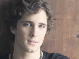 Diego Boneta ahora comparte créditos con estrellas de Hollywood. ESPECIAL  /